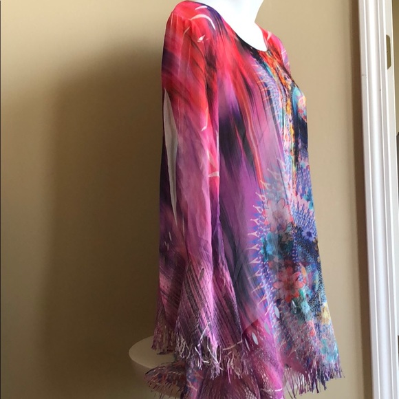 NWOT Beautiful Sheer Top -  Harlow Zee - Size S - Picture 2 of 7